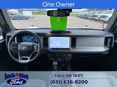 Used 2025 Ford Bronco Outer Banks image 2