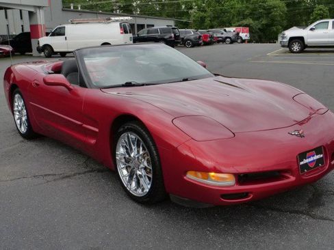 Used 1998 Chevrolet Corvette Convertible image 4