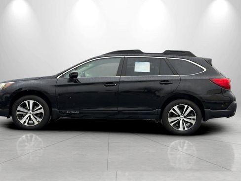 Used 2019 Subaru Outback 2.5i Limited w/ Popular Package #2 image 5