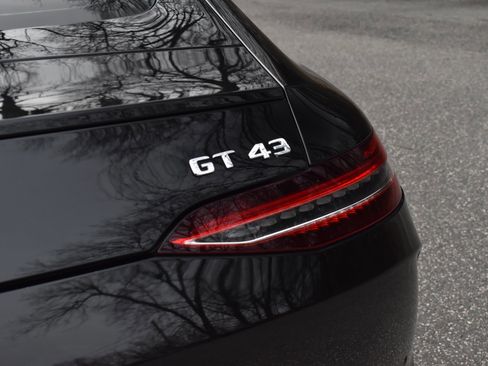 Used 2022 Mercedes-Benz AMG GT 43 image 19
