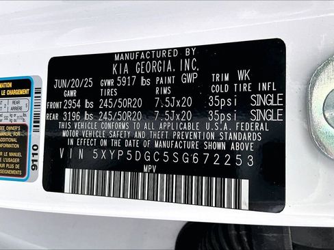Used 2025 Kia Telluride SX w/ SX Captain's Chair Package AWD/4WD image 21