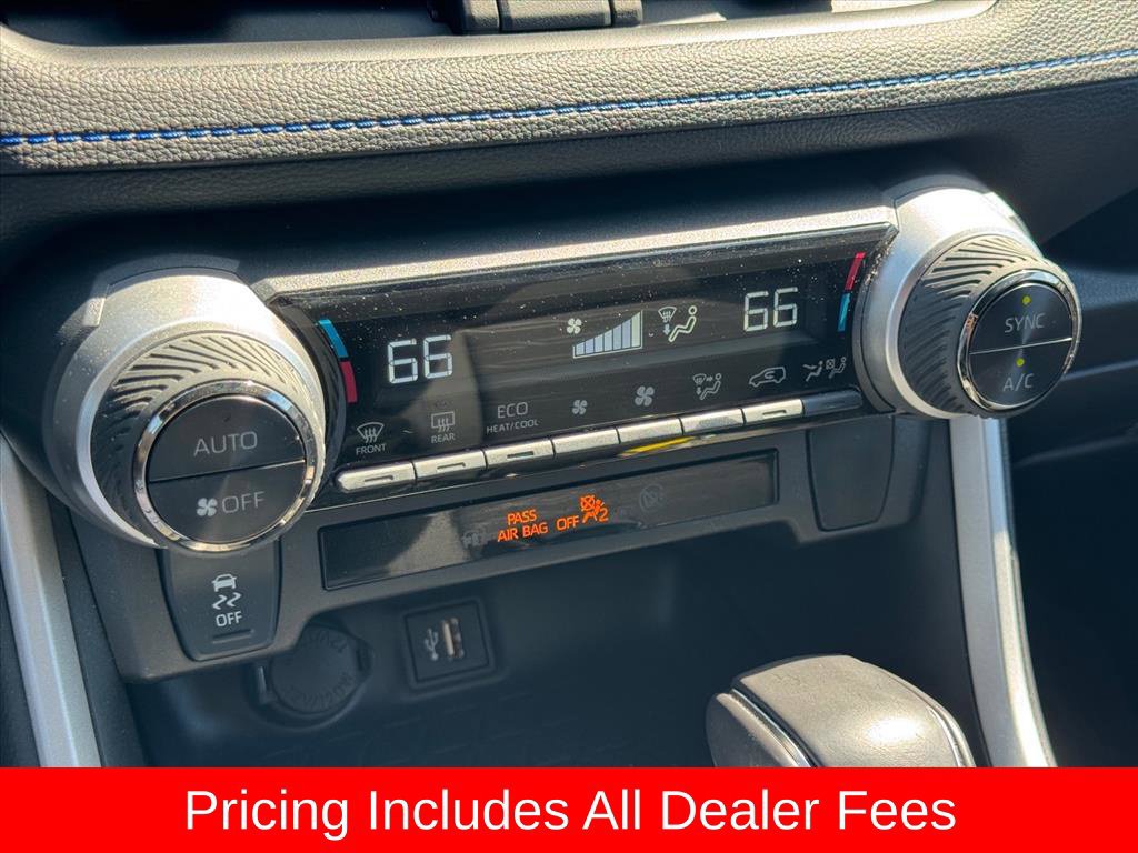 Used 2024 Toyota RAV4 SE AWD/4WD image 22
