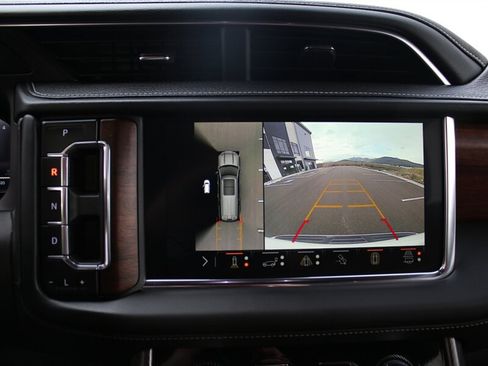 Used 2024 GMC Yukon XL Denali Ultimate AWD/4WD image 22