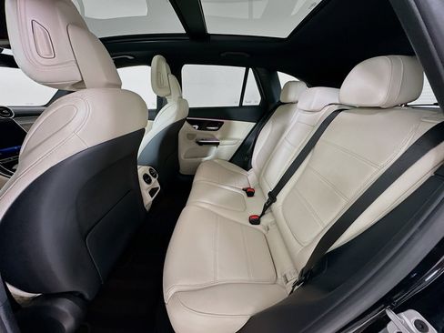 Certified 2024 Mercedes-Benz GLC 300 4MATIC image 25