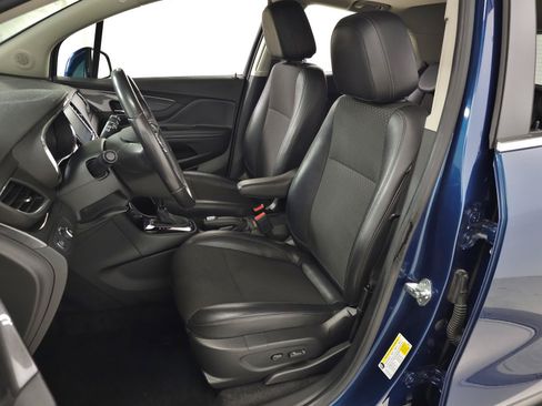 Used 2019 Buick Encore Preferred FWD image 13