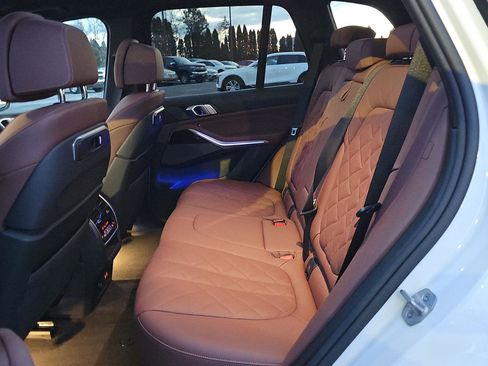 Used 2026 BMW X5 xDrive40i image 46