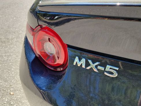 New 2026 MAZDA MX-5 Miata Club w/ Interior Package RWD image 7
