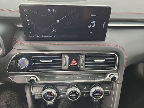 Used 2023 Genesis G70 2.0T w/ Sport Prestige Package image 18