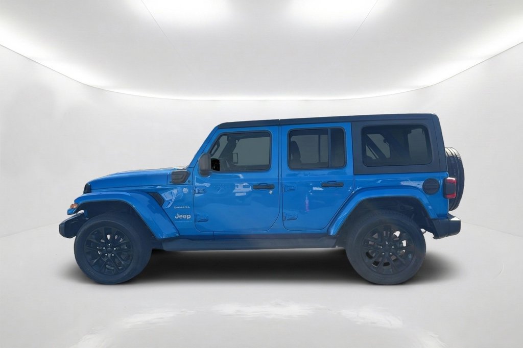 Used 2023 Jeep Wrangler Unlimited Sahara AWD/4WD image 9