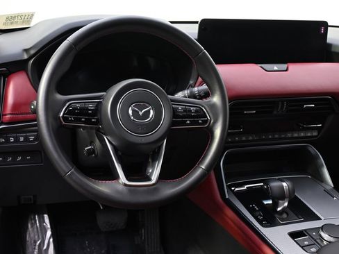 Certified 2025 MAZDA CX-70 3.3 Turbo S w/ Premium Package AWD/4WD image 12