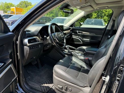 Used 2020 Kia Telluride EX w/ Towing Package AWD/4WD image 8
