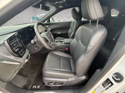 Used 2025 Lexus RX 350 Premium Plus w/ Convenience Package FWD image 18