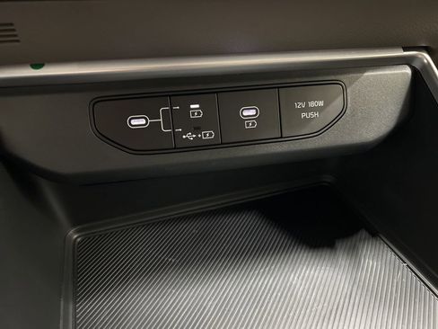 New 2026 Kia Carnival image 22