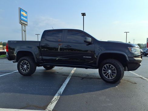 Used 2020 Chevrolet Colorado ZR2 w/ LPO, Premium Interior Package AWD/4WD image 37