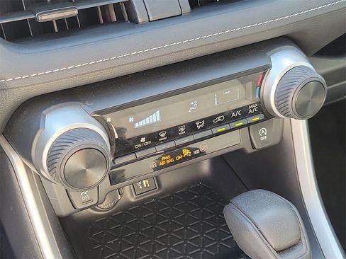 Used 2025 Toyota RAV4 LE image 26