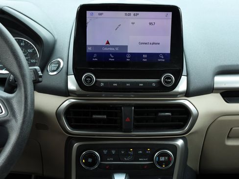 Used 2021 Ford EcoSport SE w/ SE Convenience Package image 6