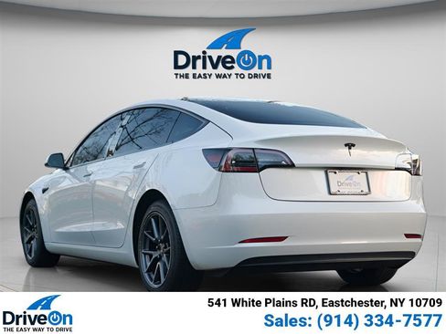 Used 2021 Tesla Model 3 Standard Range Plus image 5