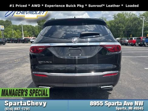 Used 2023 Buick Enclave Premium w/ Experience Buick Package image 4