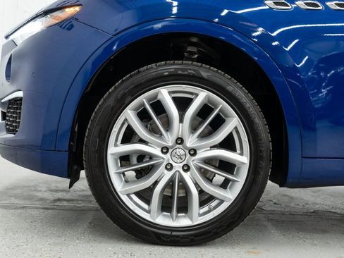 Used 2022 Maserati Levante GT image 29