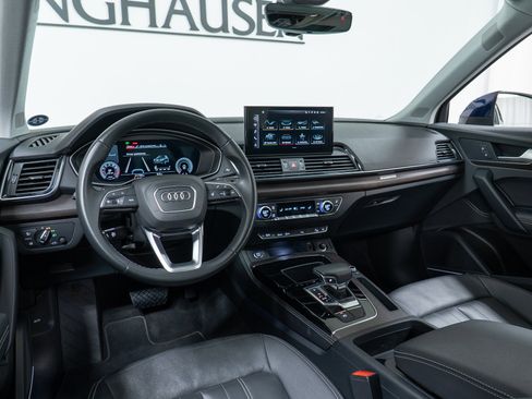 Used 2022 Audi Q5 2.0T Premium Plus w/ Premium Plus Package image 16