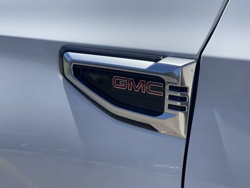 New 2026 GMC Yukon XL Denali w/ Denali Reserve Package AWD/4WD image 30