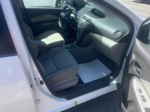 Used 2010 Toyota Yaris Sedan FWD image 14
