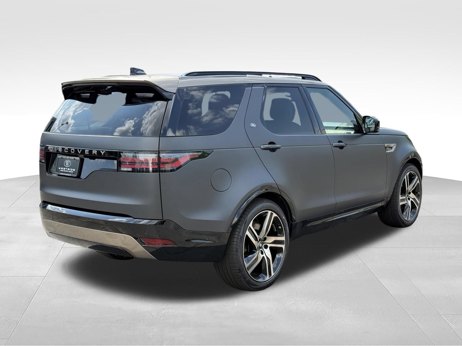 New 2026 Land Rover Discovery Limited Edition AWD/4WD image 6