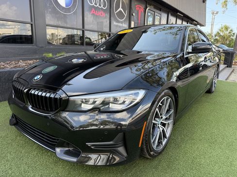 Used 2020 BMW 330i Sedan w/ Driving Assistance Package RWD image 1