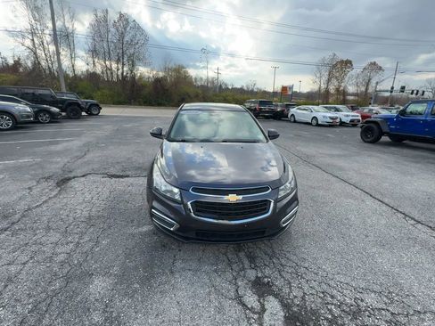 Used 2016 Chevrolet Cruze LT w/ Sun And Sound Package image 3