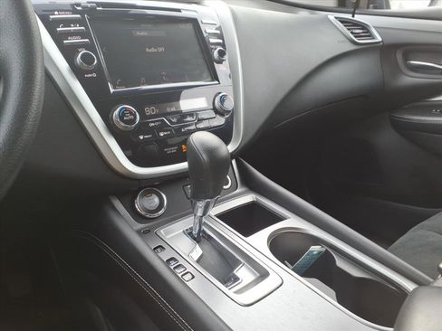 Used 2022 Nissan Murano S image 21