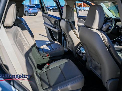 Used 2023 Lincoln Aviator Reserve image 14