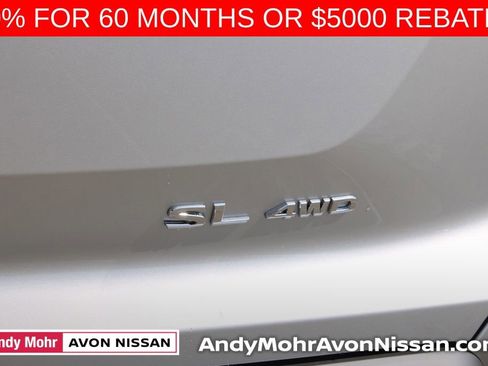 New 2025 Nissan Pathfinder SL image 5