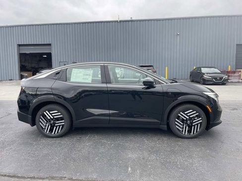 New 2026 Nissan Leaf SV+ image 2