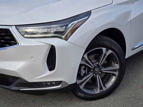 Used 2023 Acura RDX AWD w/ Advance Package image 9