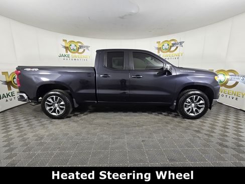 Used 2022 Chevrolet Silverado 1500 LT AWD/4WD image 10