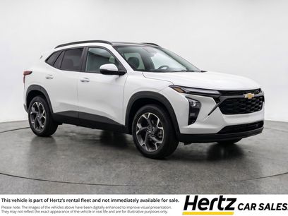 Used 2025 Chevrolet Trax LT