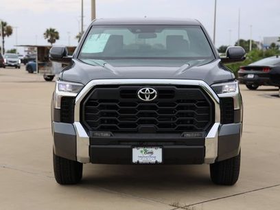 New 2026 Toyota Tundra SR5 w/ TRD Off-Road Premium Package