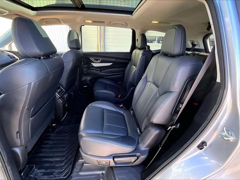 Used 2022 Subaru Ascent Limited w/ Technology Package image 18