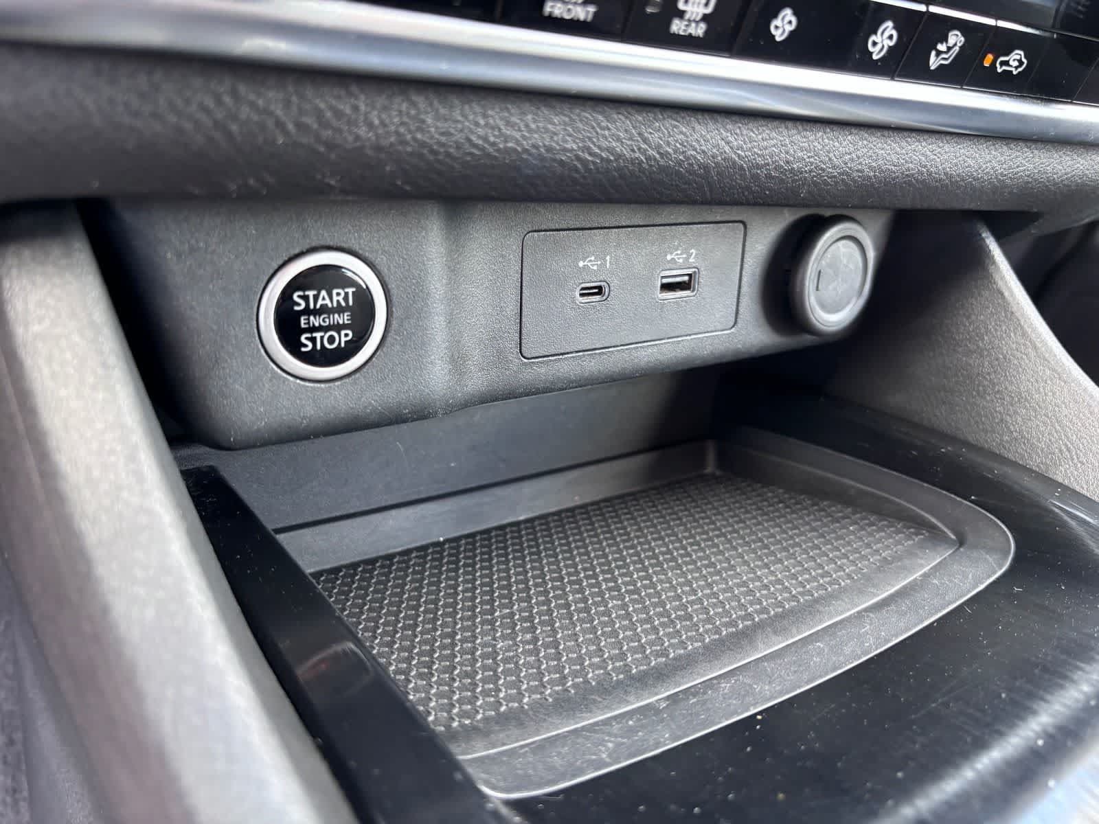 Used 2023 Nissan Rogue SV AWD/4WD image 29