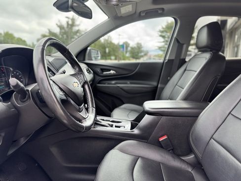 Used 2018 Chevrolet Equinox Premier image 16