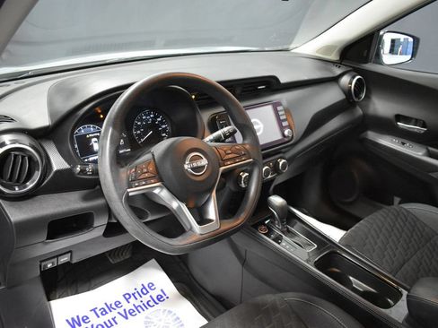 Certified 2023 Nissan Kicks SV FWD image 4