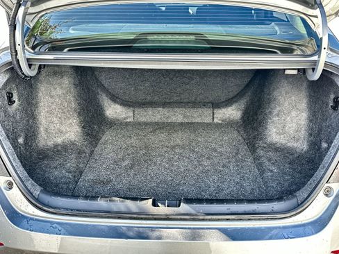 Used 2020 Honda Accord LX image 18