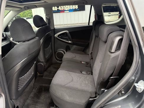 Used 2007 Toyota RAV4 Sport FWD image 9