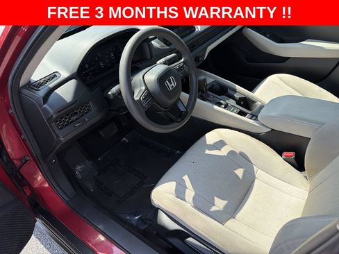 Used 2025 Honda Accord LX image 37