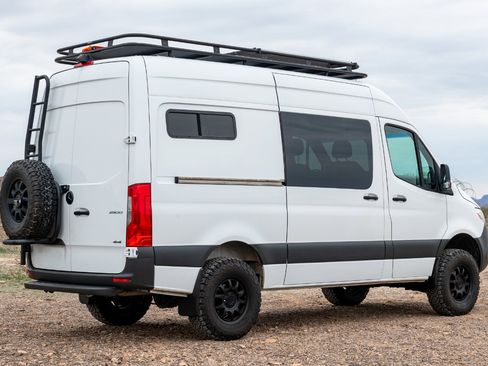 Used 2019 Mercedes-Benz Sprinter 4x4 144 image 22