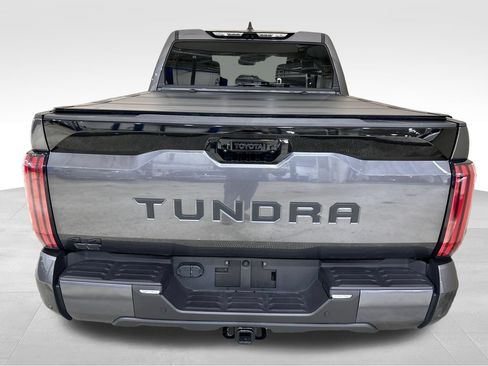 Used 2025 Toyota Tundra Platinum AWD/4WD image 4