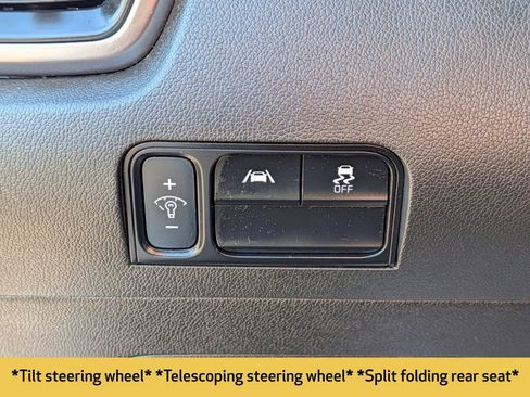 Used 2021 Kia Sorento S w/ Panoramic Sunroof Package image 13