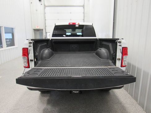 Used 2019 RAM 2500 Big Horn AWD/4WD image 15