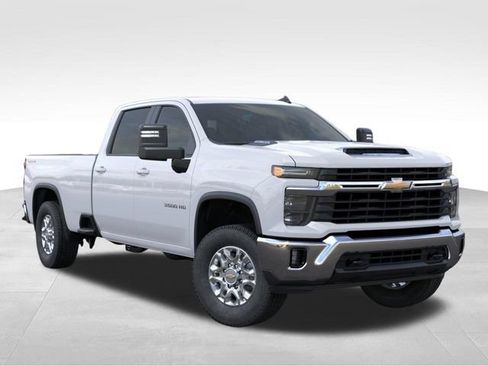 New 2026 Chevrolet Silverado 3500 LT w/ Convenience Package AWD/4WD image 7