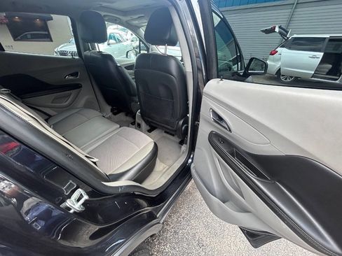Used 2014 Buick Encore Convenience FWD image 10